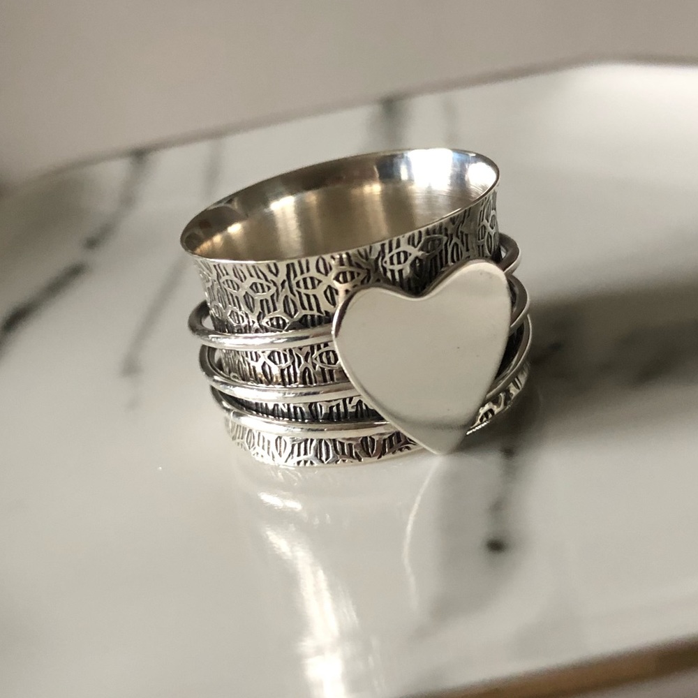 Ring Sterling Silver Heart Spinner
